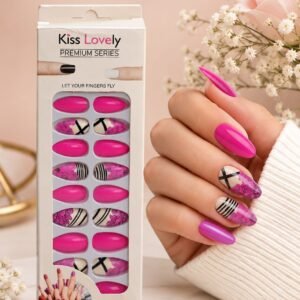 Kiss lovely Nail Art